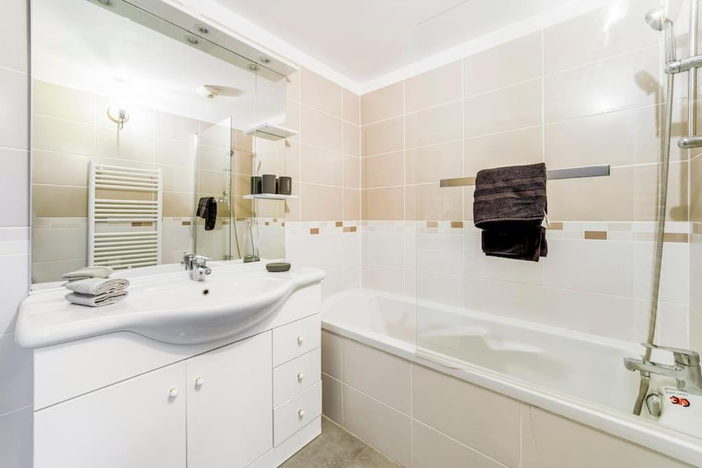 La Ciotat Beau T3, Mer, Centre, Climatisation, Parking Prive Gratuit 외부 사진